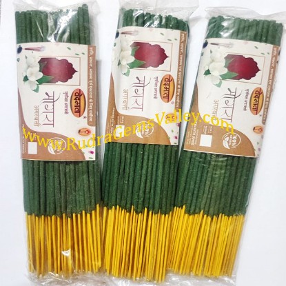 Picture of Gayatri Pariwar Vedmata Agarbatti ayurvedic mogra flavour incense sticks 55 to 60 pcs., weight approx 70 grams.