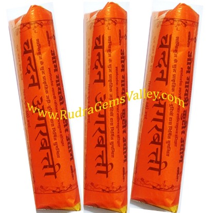 Picture of Gayatri Pariwar Handmade Agarbatti ayurvedic chandan-sandal flavour bamboo incense sticks 75 to 80 pcs., weight approx 250 grams.